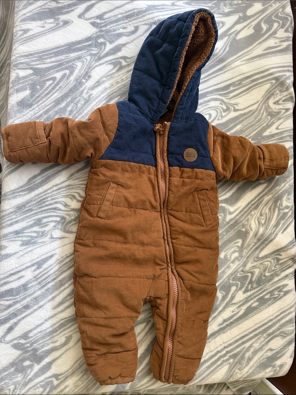Eddie Bauer winter onesie new 0-3 months